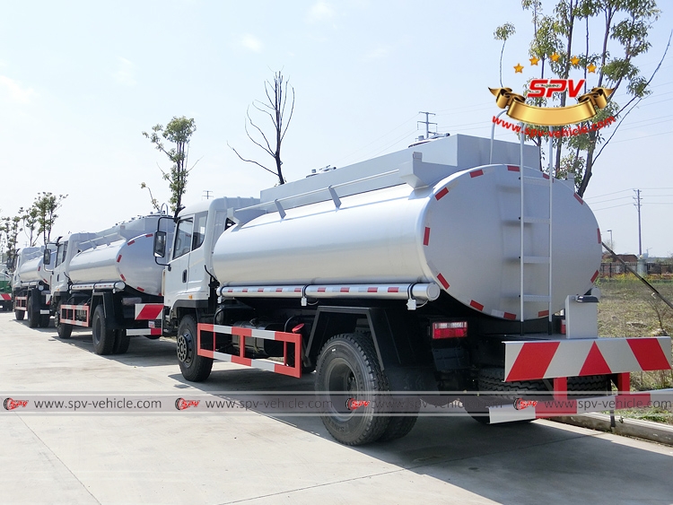 12,000 Litres Fuel Tank Truck Dongfeng -LB